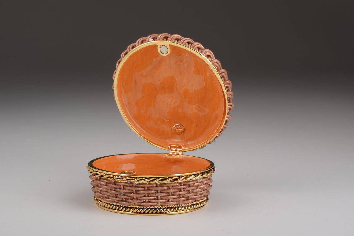 Keren Kopal Brown basket with Baby Chicks &eggs