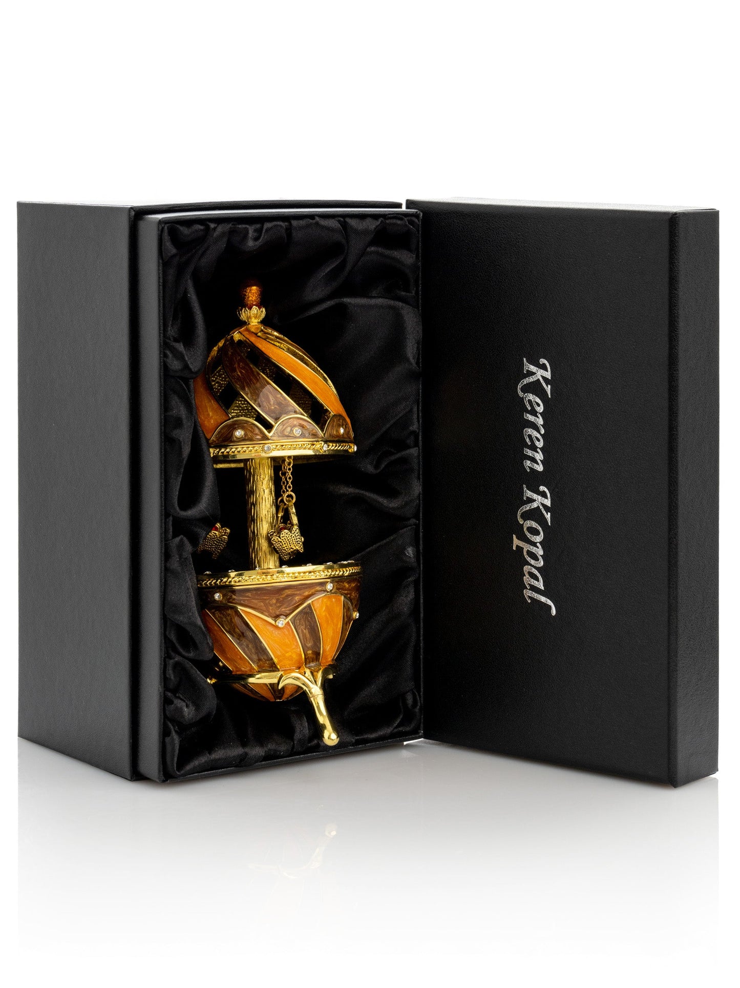 Keren Kopal Brown Carousel With Royal Chairs