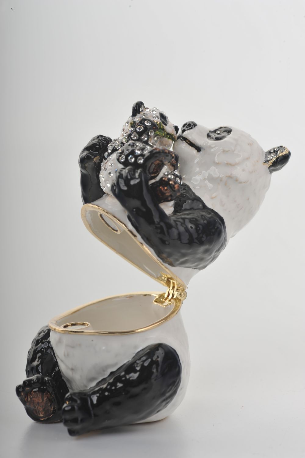 Keren Kopal Mother & Child Panda Bears