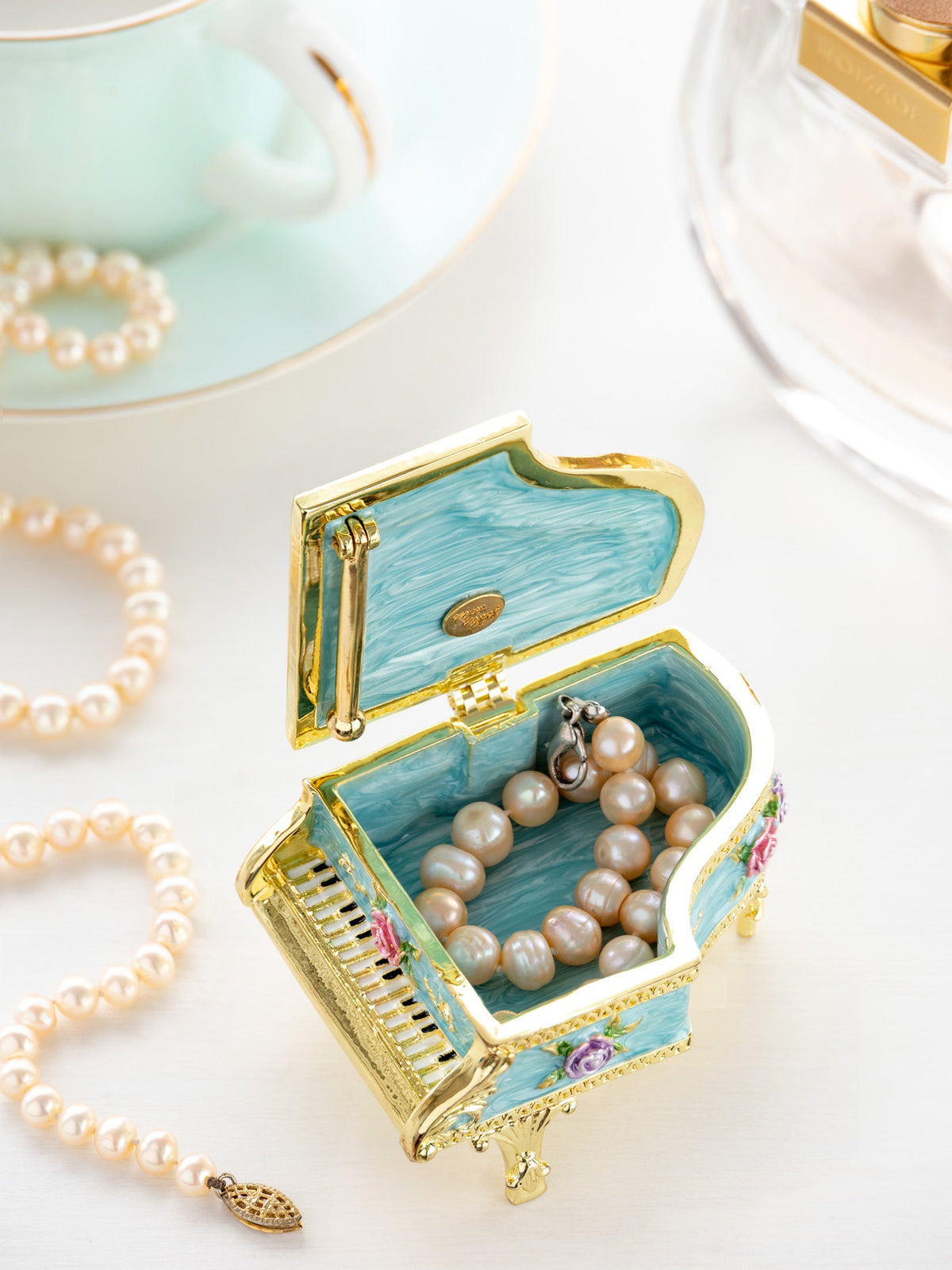 Keren Kopal Turquoise Piano with Flowers