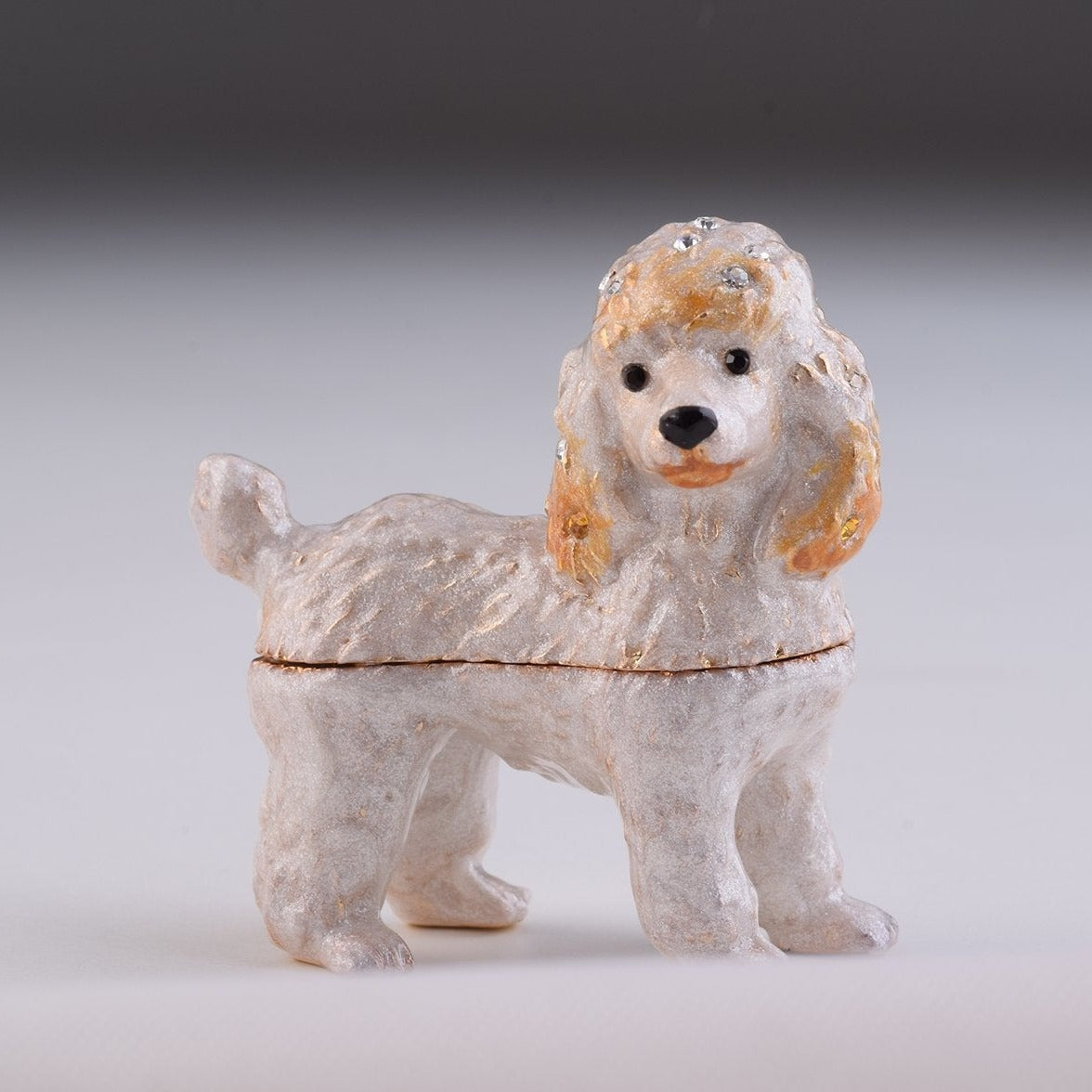 Keren Kopal White Dog