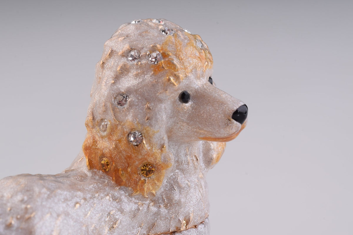 Keren Kopal White Dog