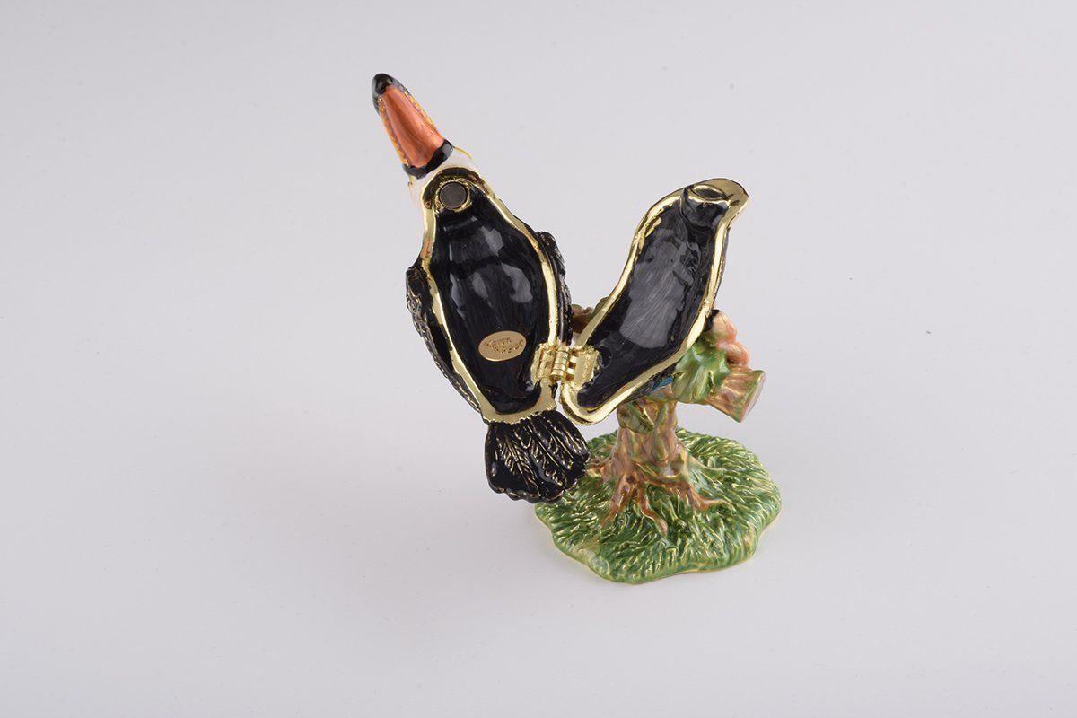 Keren Kopal Toucan Bird