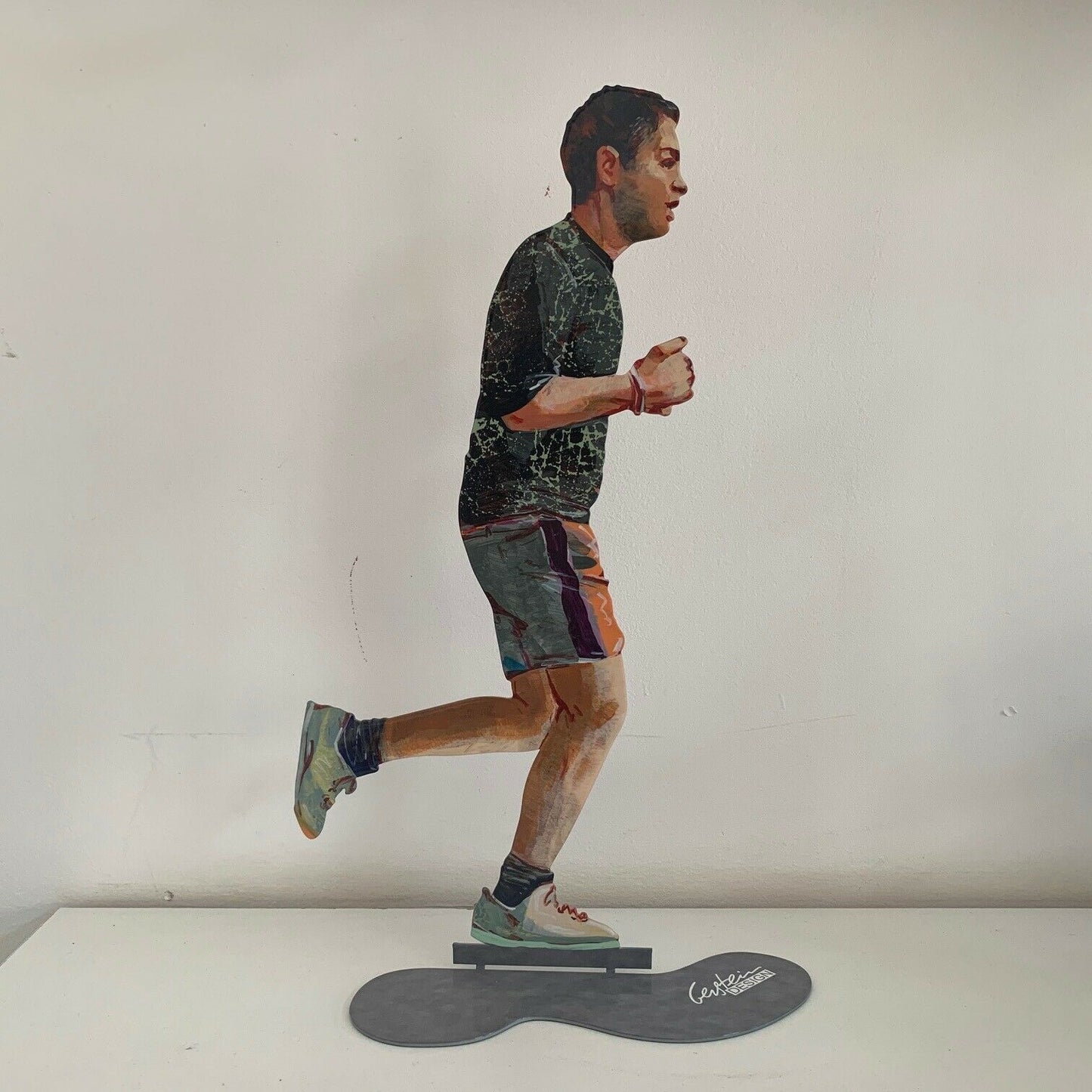 'EASY RUNNER' - גרשטיין | סדרת אנשים