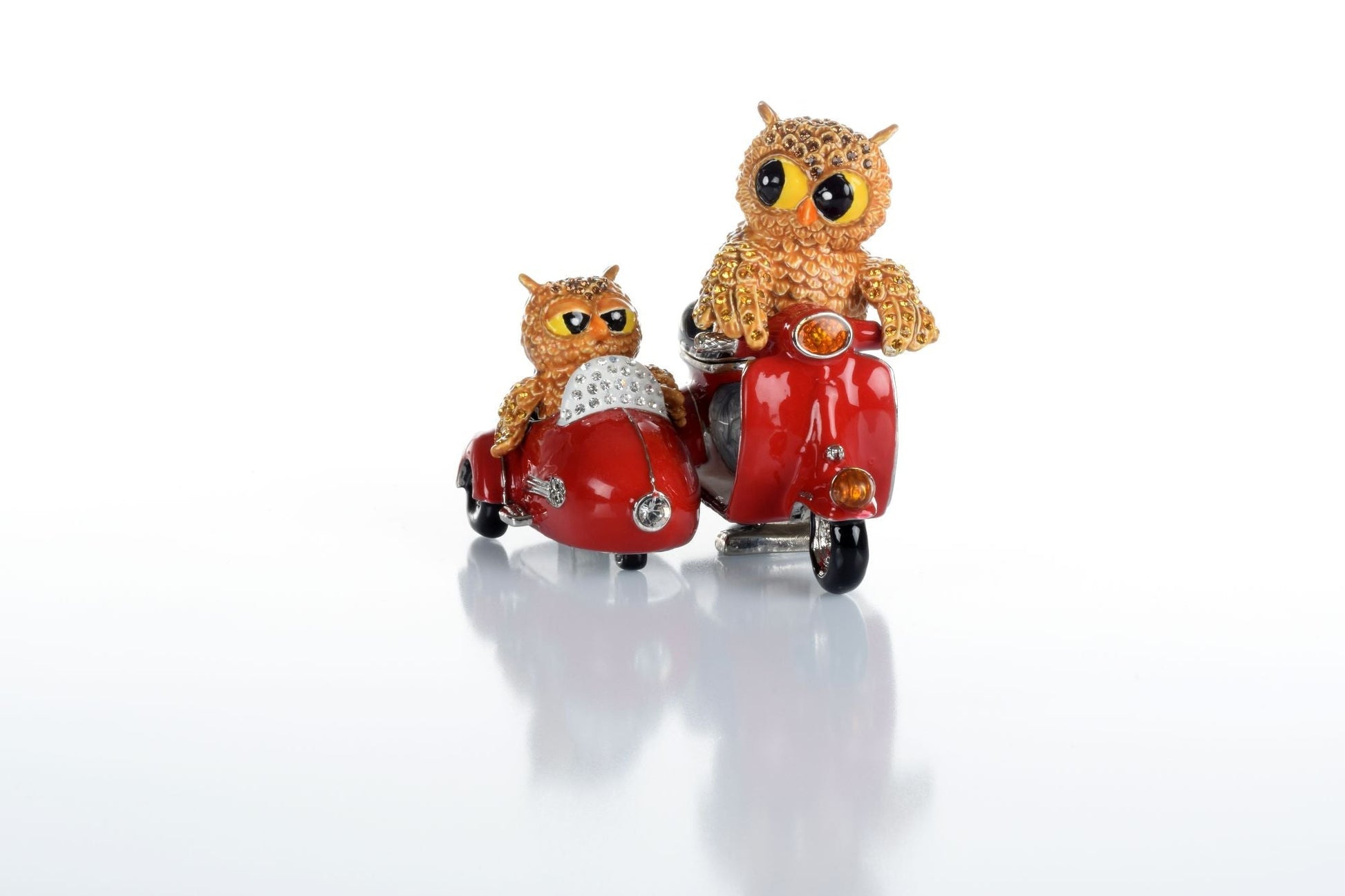 Keren Kopal Brown Owl & Owlet red bike with sidecar Limited edition 1 of 250