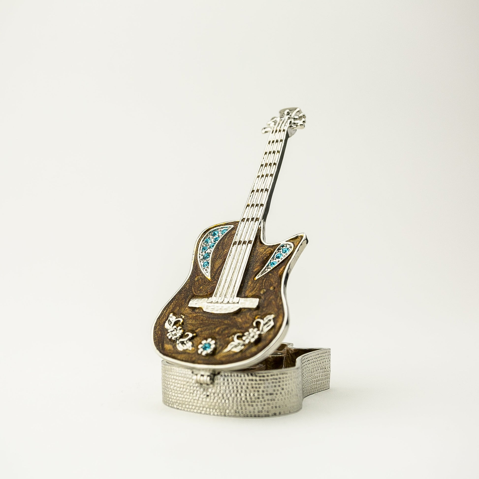 Keren Kopal Guitar on Stand