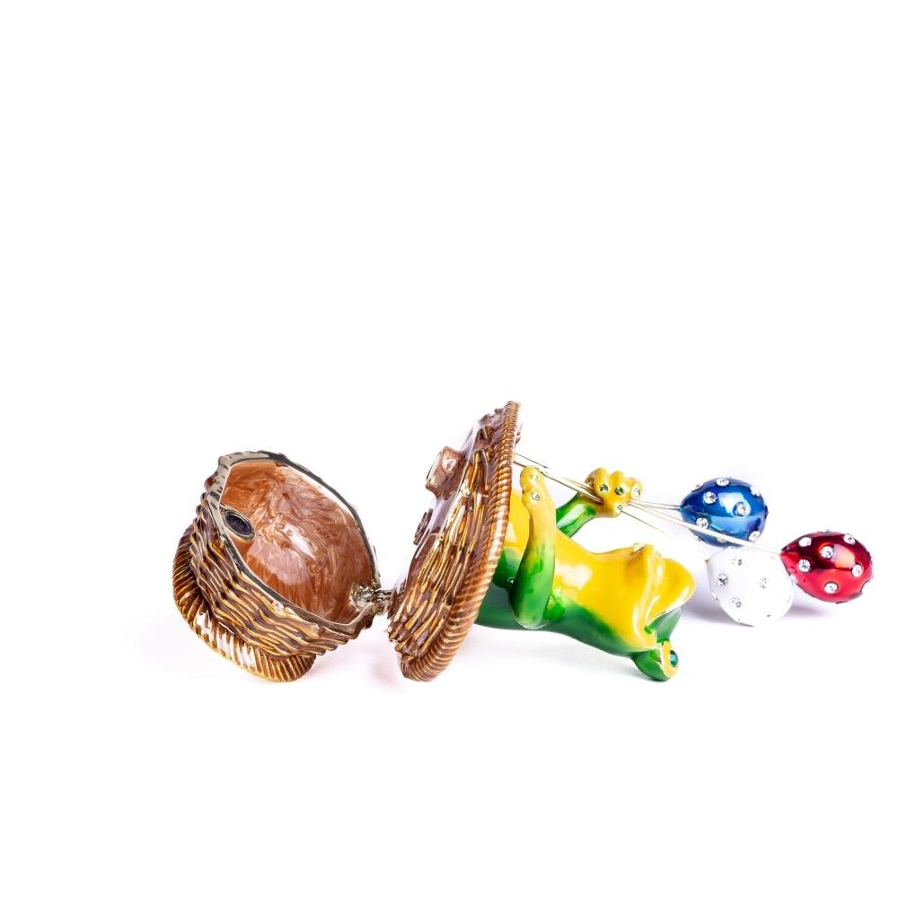 Keren Kopal Frog Sitting in a Basket Holding Balloons
