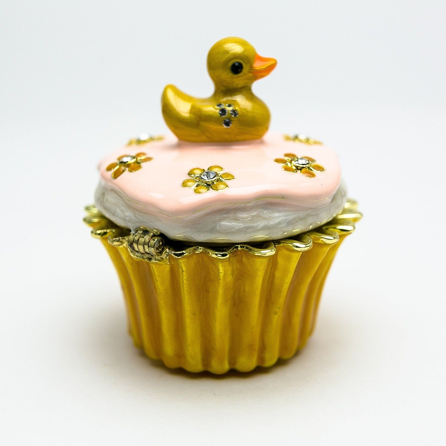 Keren Kopal Yellow Duck on Cupcake