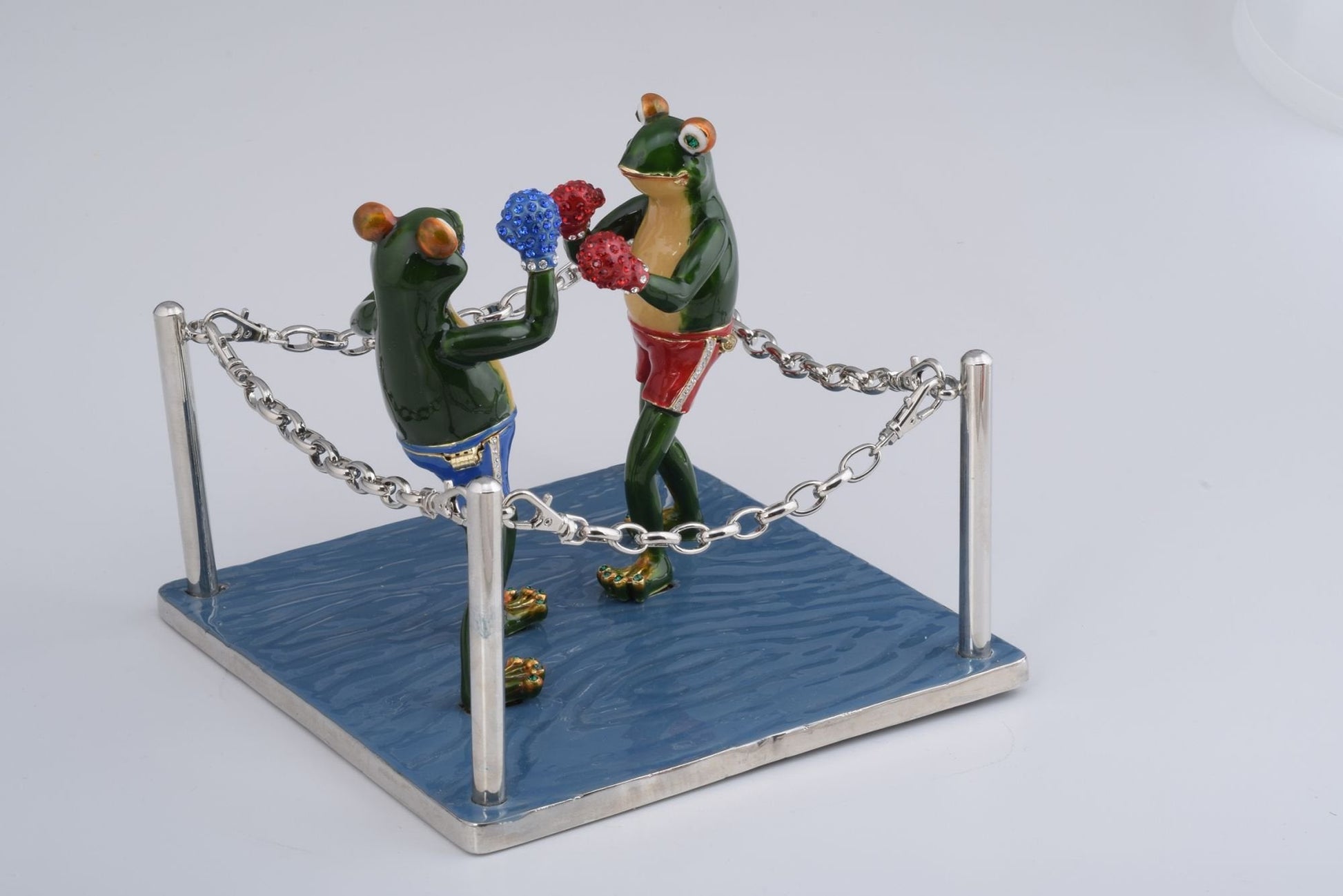 Keren Kopal Boxing Frogs