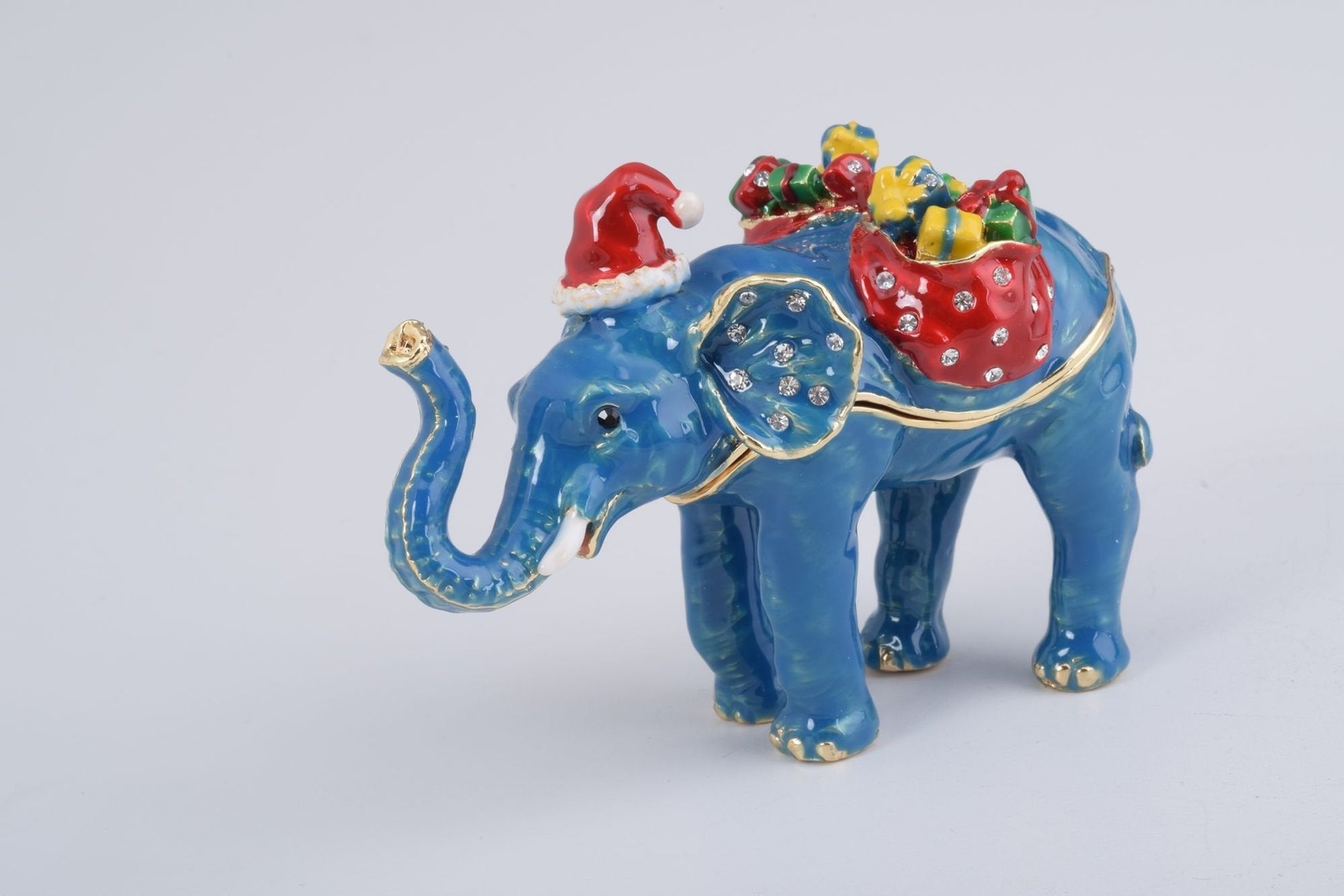Keren Kopal Christmas Elephant bearing gifts and presents