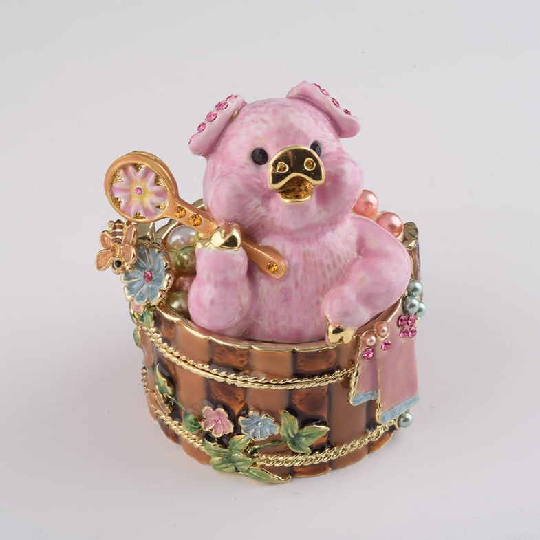 Keren Kopal Pig Taking a Bath