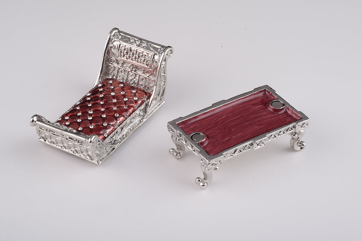 Keren Kopal Vintage Baby Bed