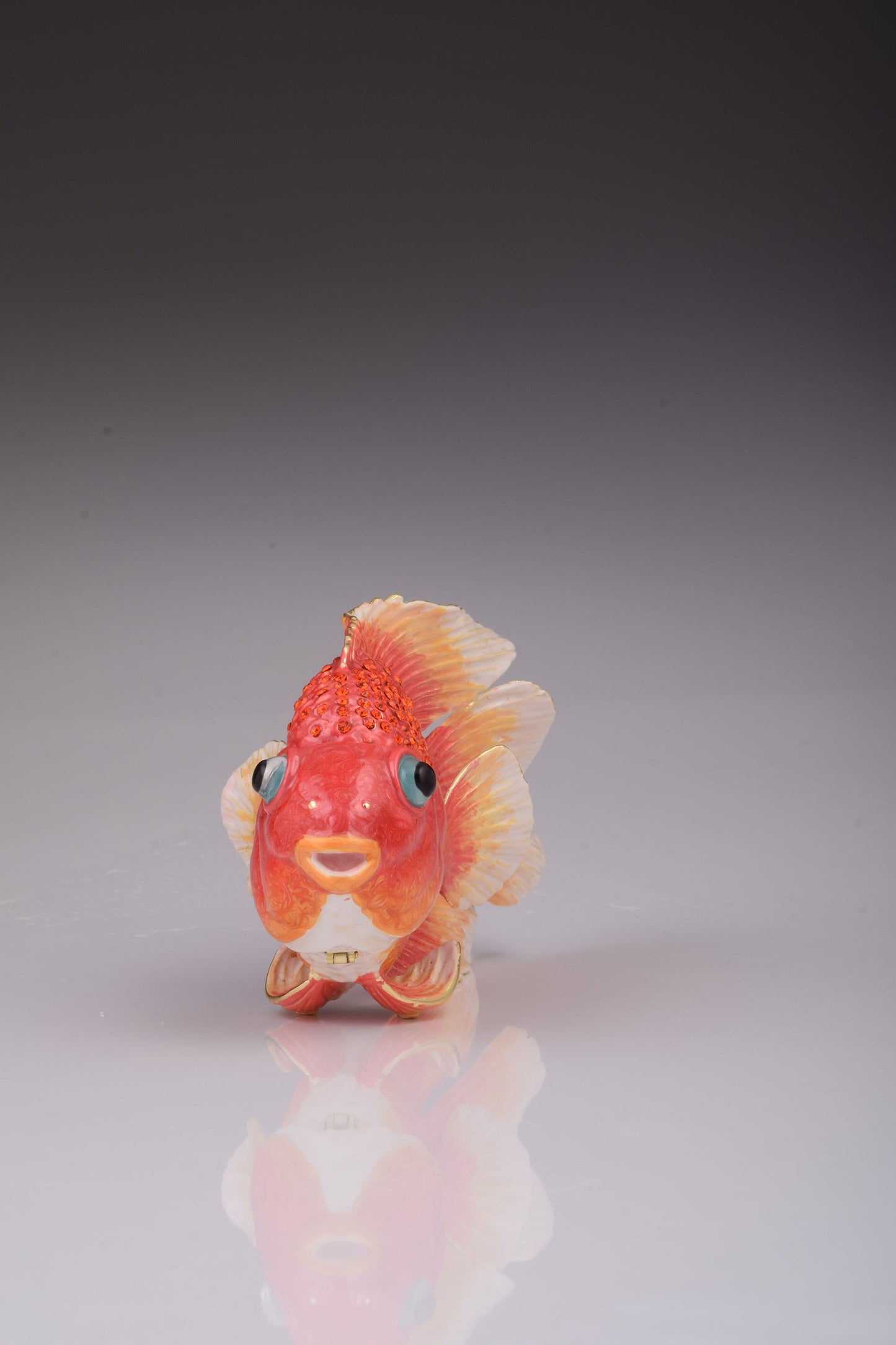 Keren Kopal Red Fish