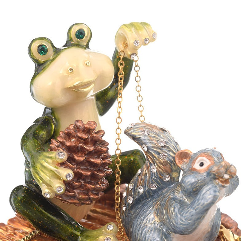 Keren Kopal Frog and Squirrel on Wooden Car