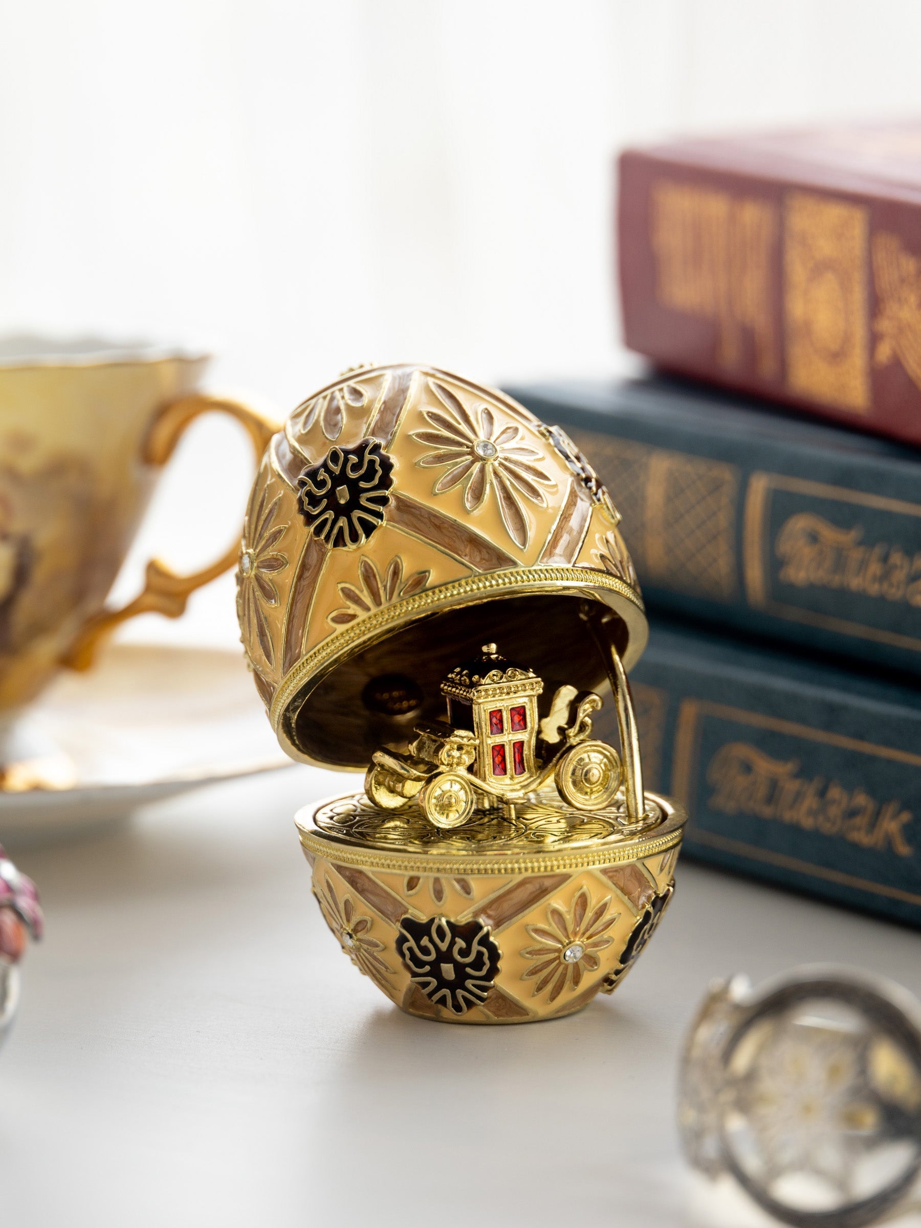 Keren Kopal Brown Faberge Royal egg with Carriage