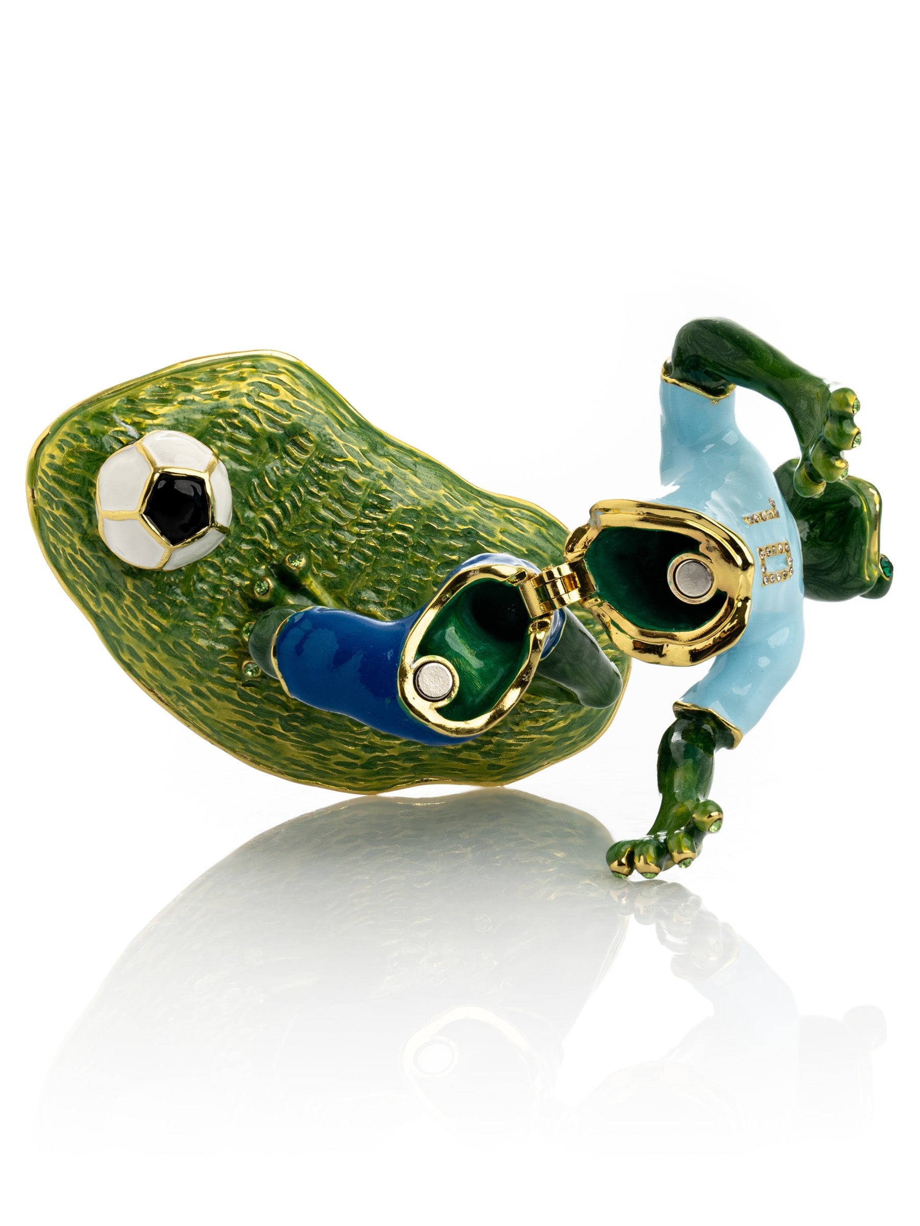 Keren Kopal Frog Playing Football