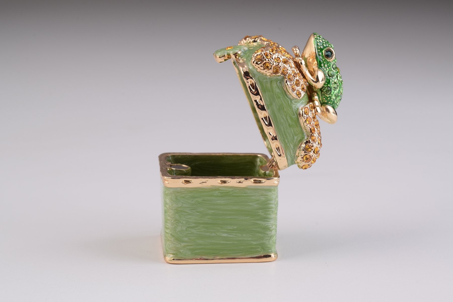 Keren Kopal Green Box with Frog Trinket Box