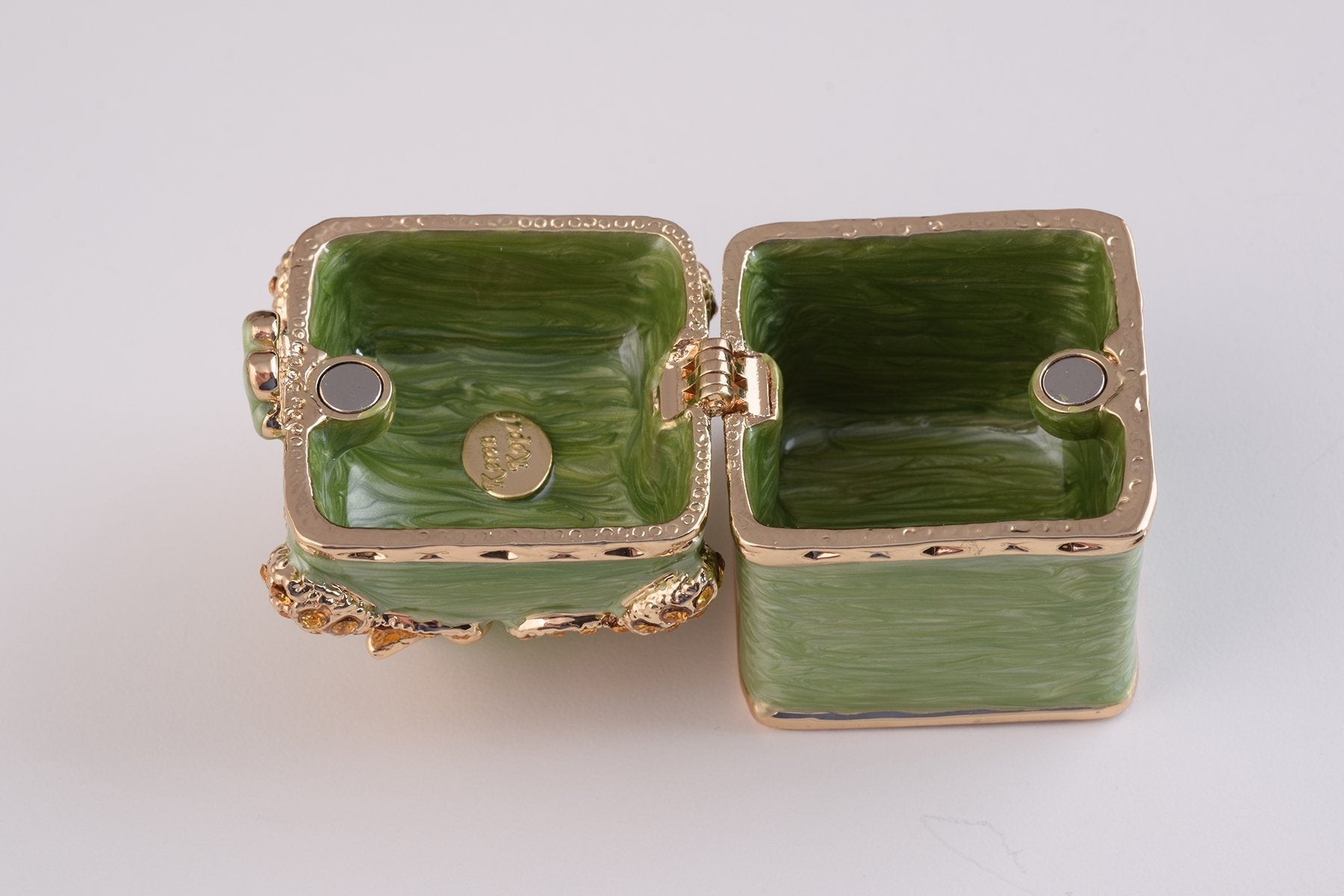 Keren Kopal Green Box with Frog Trinket Box