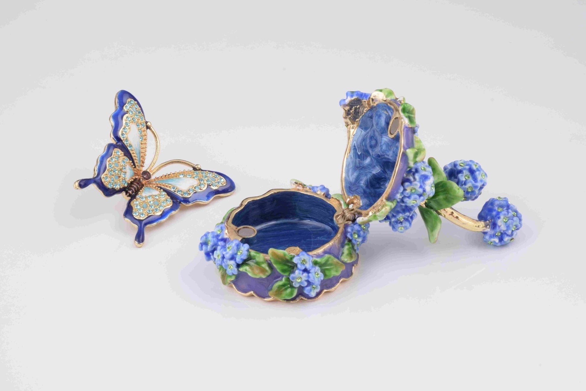 Keren Kopal Blue Butterfly on Flowers