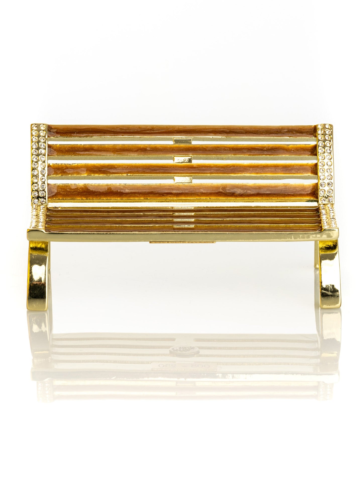 Keren Kopal 2 bunnies in love sitting on a bench, valentine flowers and chocolates