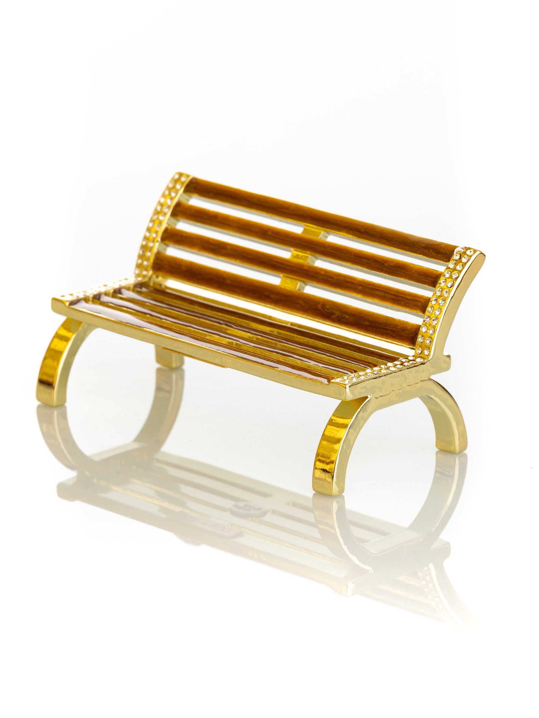 Keren Kopal 2 bunnies in love sitting on a bench, valentine flowers and chocolates