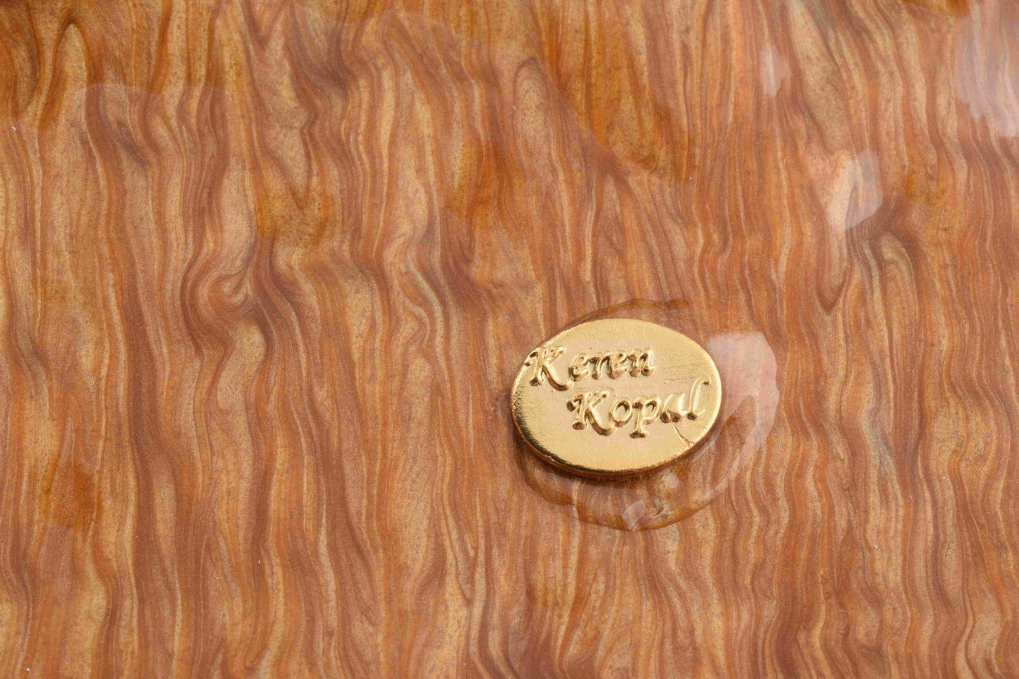 Keren Kopal Monkeys Carrying Monkey King