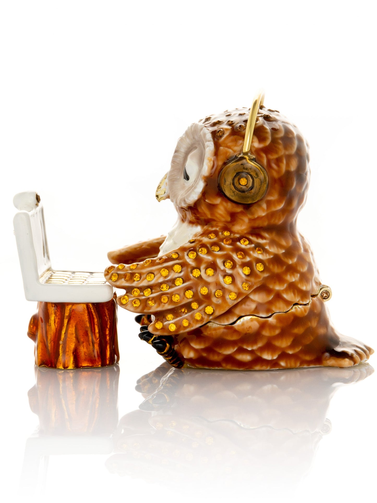 Keren Kopal Owl Computer Gamer