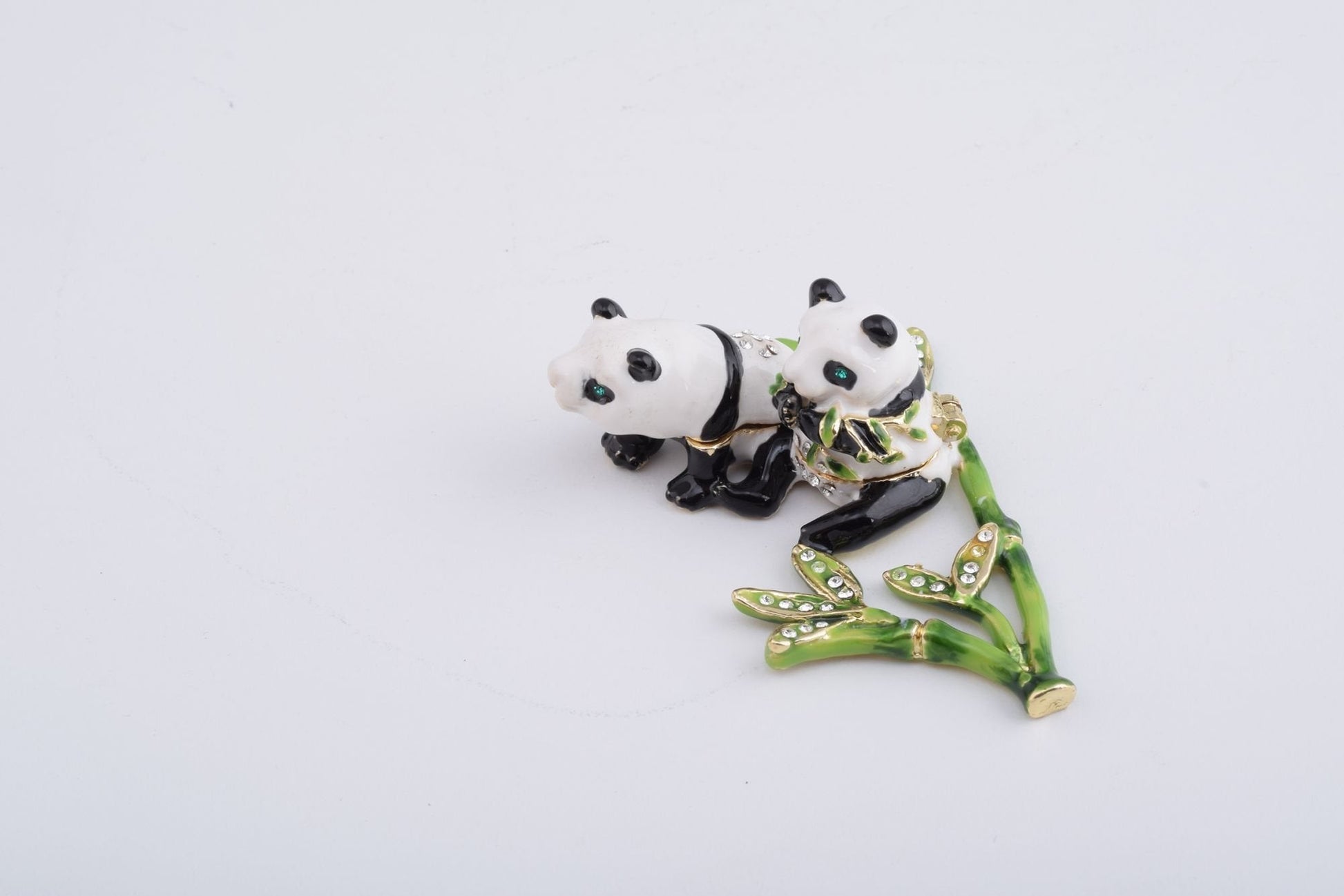 Keren Kopal Panda Bears