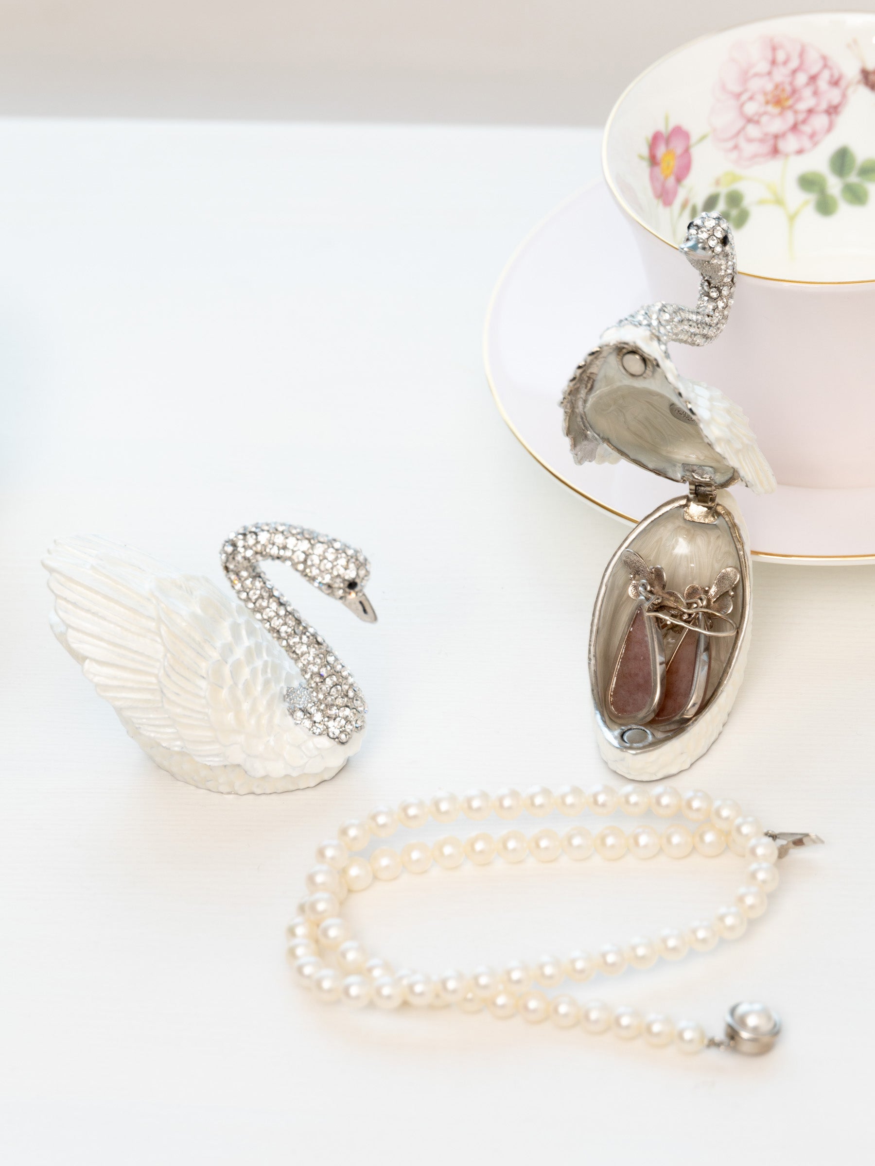 Keren Kopal White Swan with crystal neck