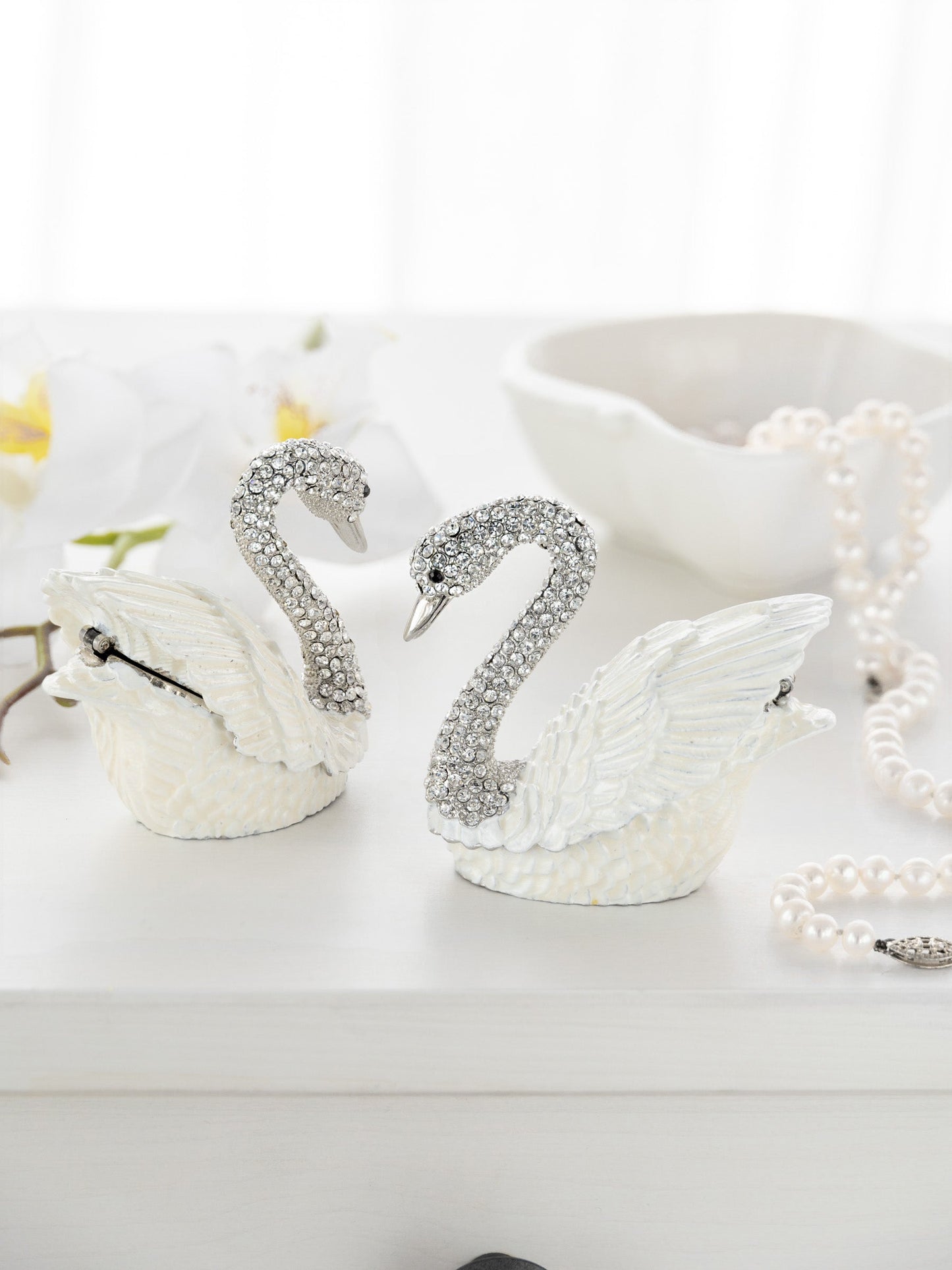 Keren Kopal White Swan with crystal neck