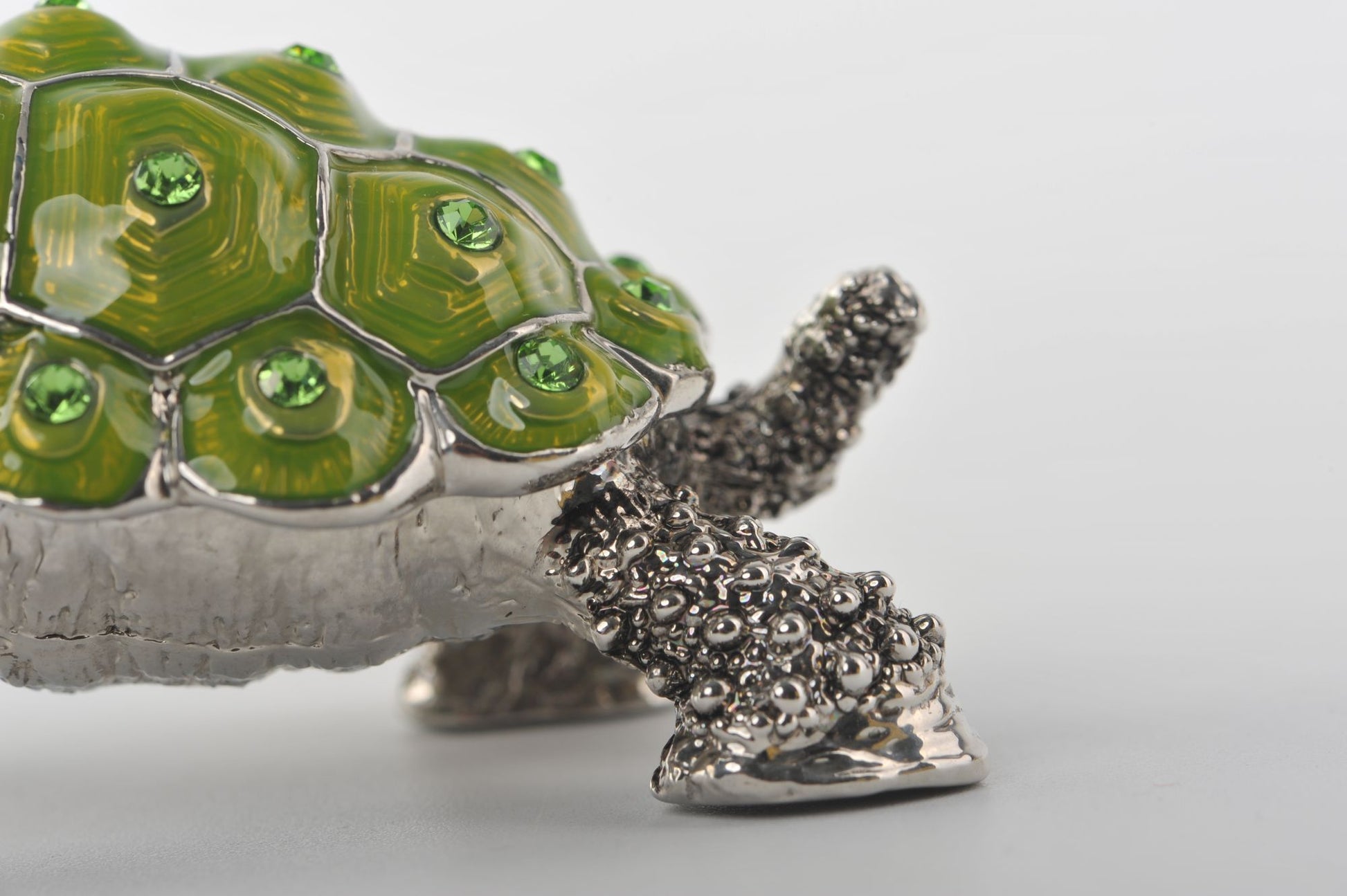Keren Kopal Silver & Green Turtle