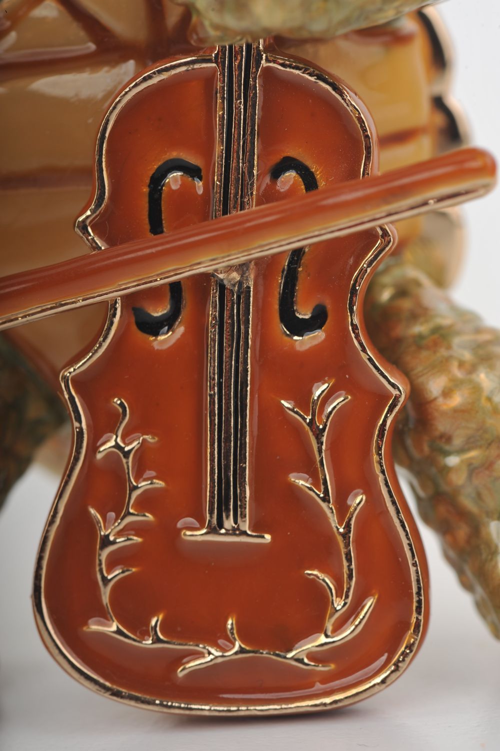 Keren Kopal Turtle Playing the Cello