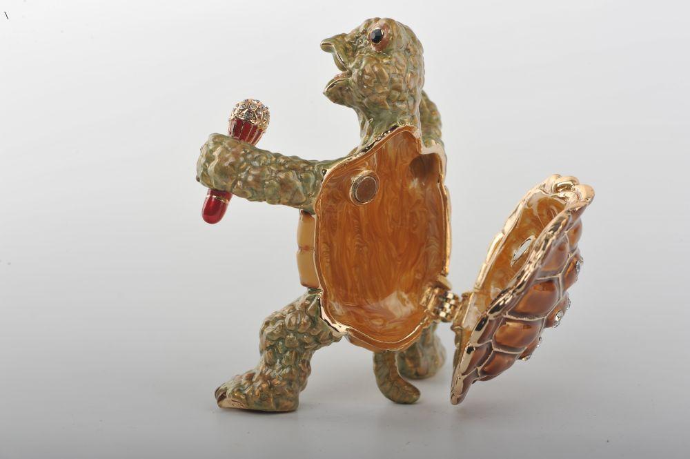 Keren Kopal Turtle Singing with a Microphone