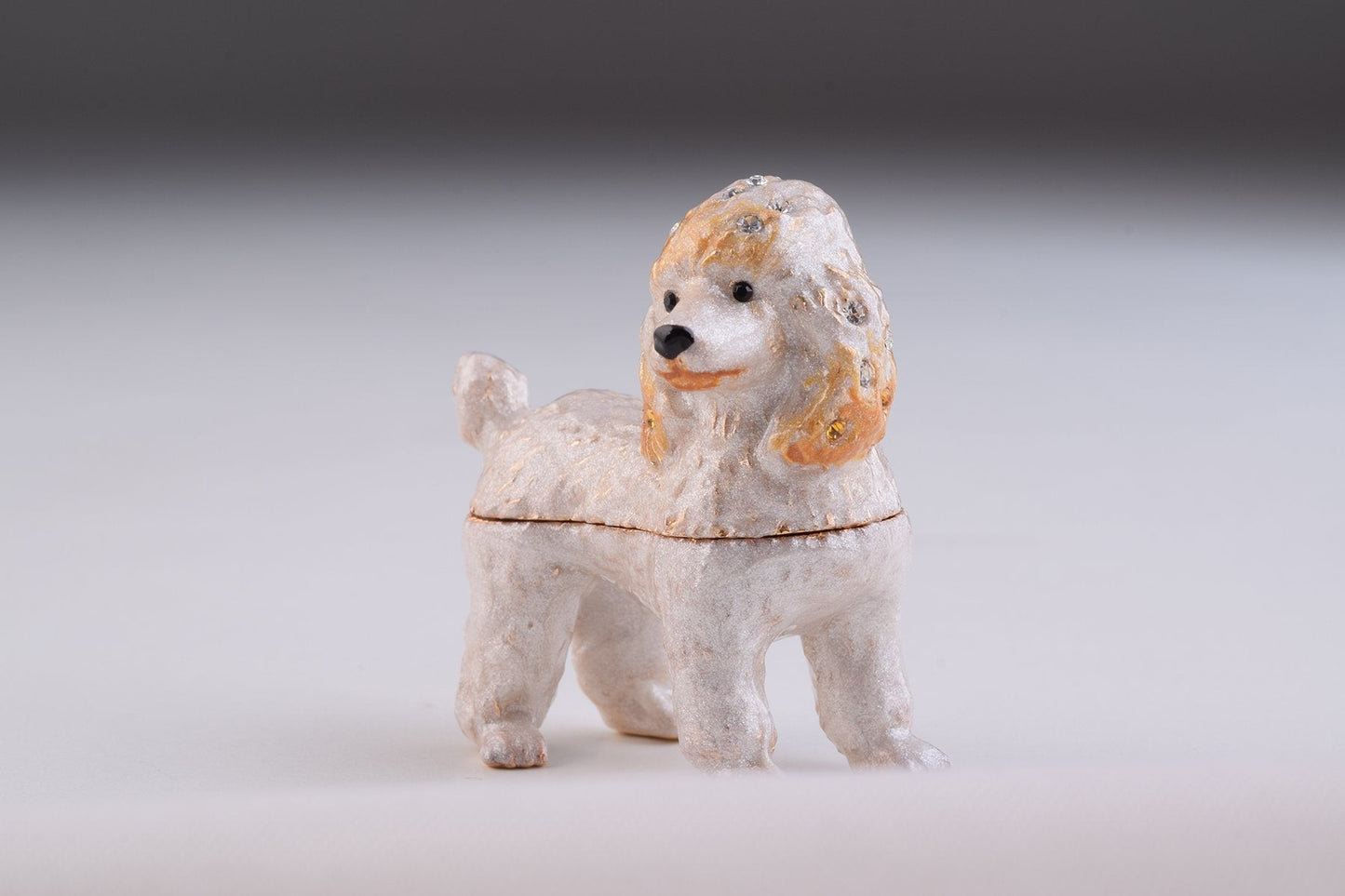 Keren Kopal White Dog