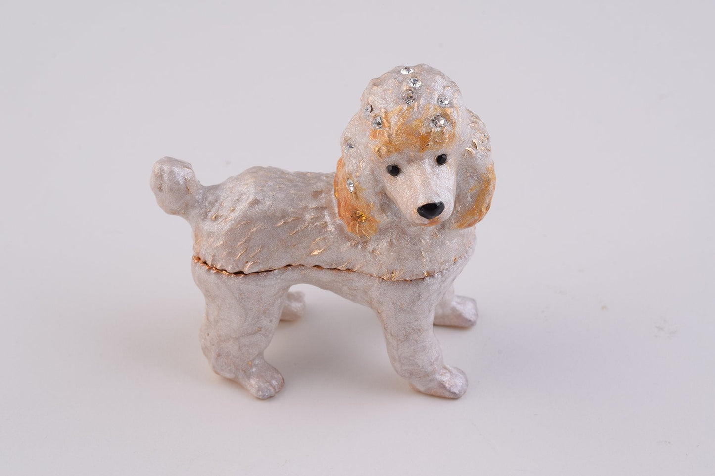 Keren Kopal White Dog