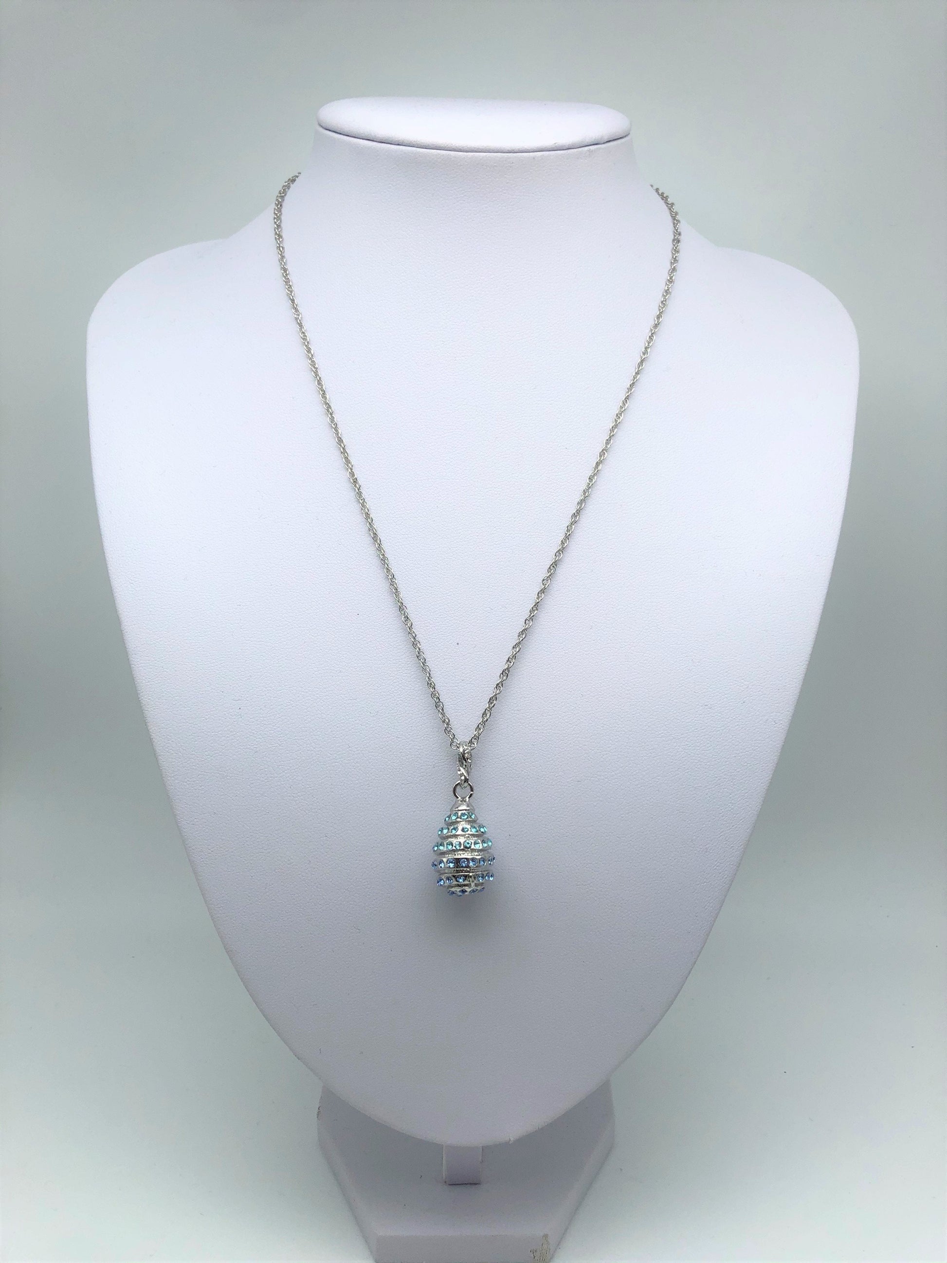 Keren Kopal Silver Egg Pendant Necklace