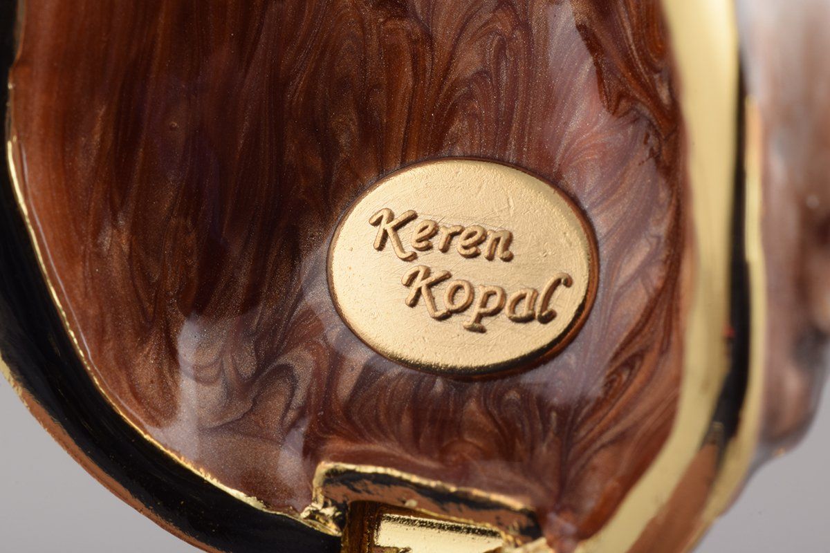 Keren Kopal Brown Cat