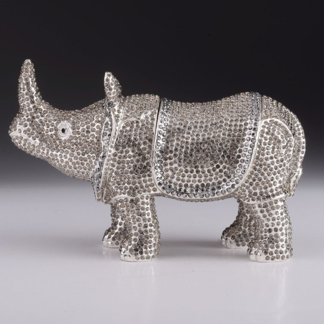 Rhino - Exquisite Decor